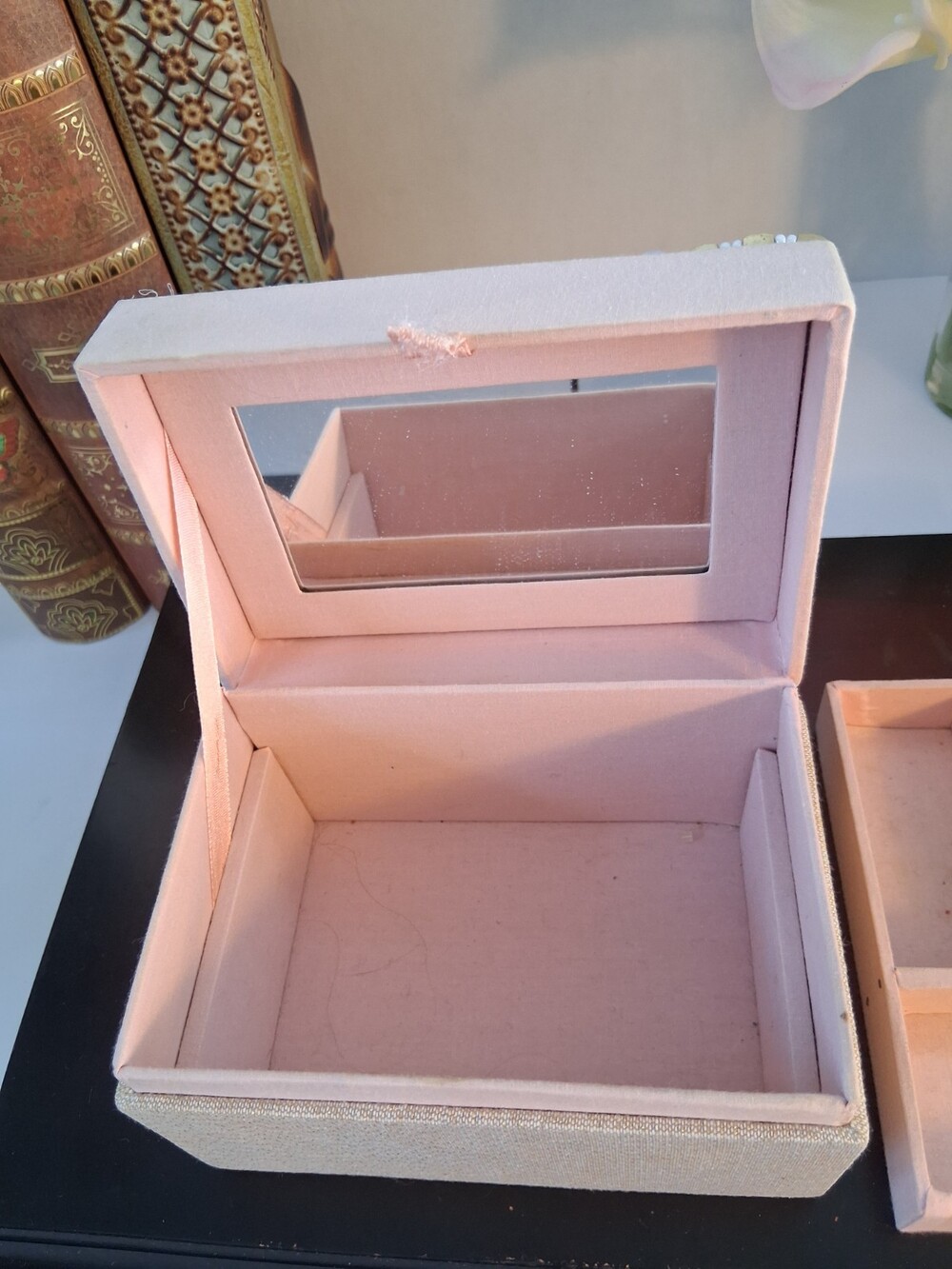 VTG Pier 1 Bejeweled Pink Keepsake Box - Multi Level, Retired, Pinky Taupe - Picture 12 of 16